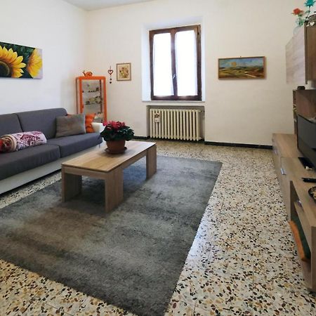 Passaggio In Val D' Orcia Apartment Torrenieri Bagian luar foto