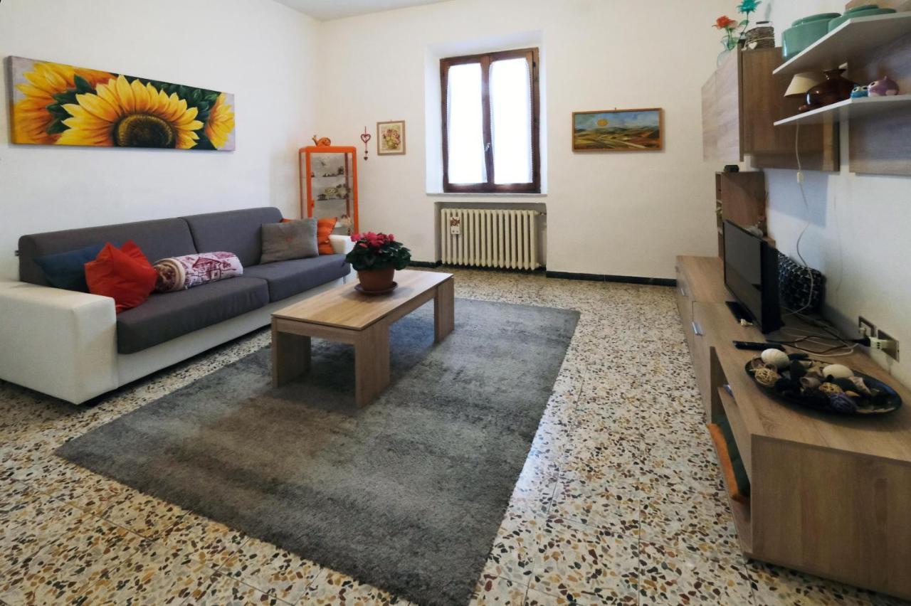 Passaggio In Val D' Orcia Apartment Torrenieri Bagian luar foto